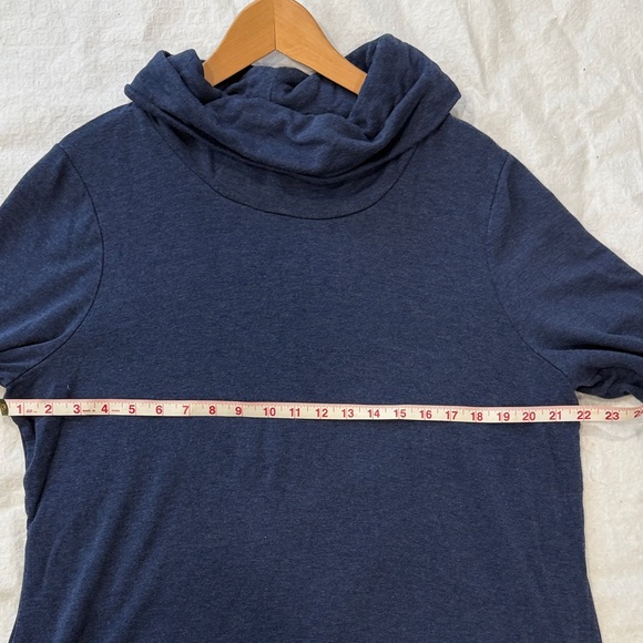 Chico’s Size 3 Navy Cowl Neck Long Sleeve Top - Picture 6 of 8